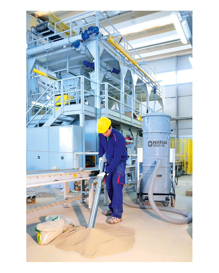 ASPIRATEUR POUSSIÈRE