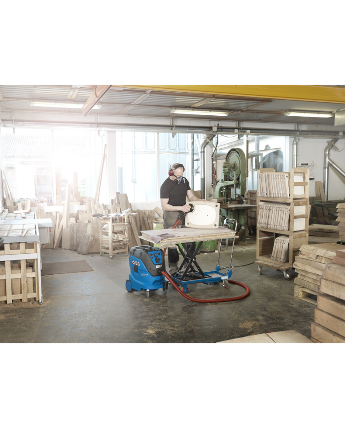 ASPIRATEUR POUSSIÈRES