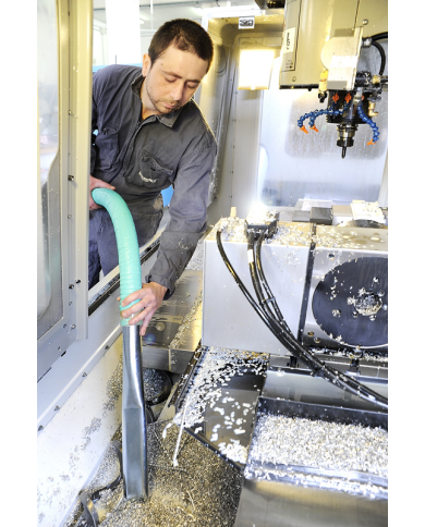 ASPIRATEUR EAU ET POUSSIÈRE