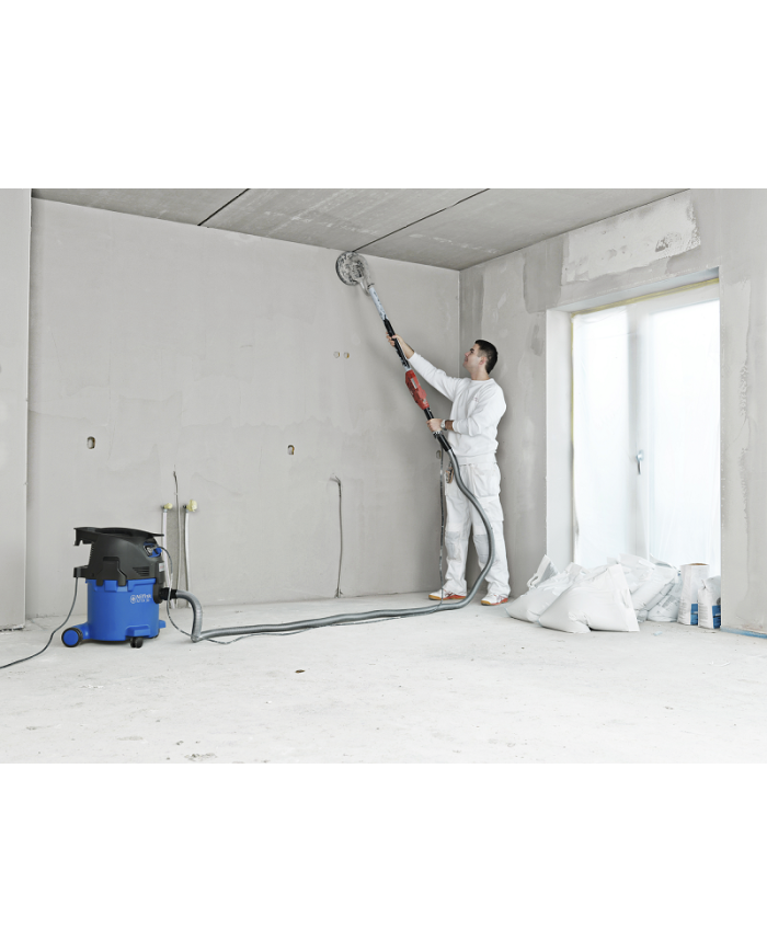 ASPIRATEUR EAU ET POUSSIÈRE