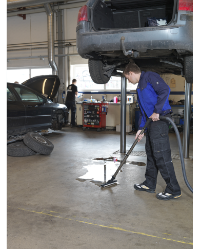 ASPIRATEUR EAU ET POUSSIÈRE