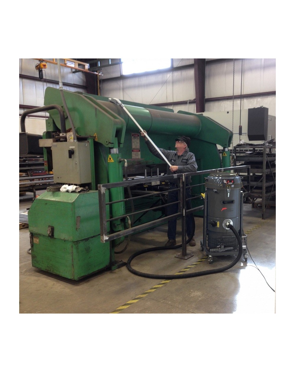 ASPIRATEUR EAU ET POUSSIÈRE