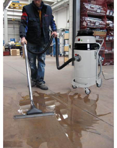 ASPIRATEUR EAU ET POUSSIÈRE